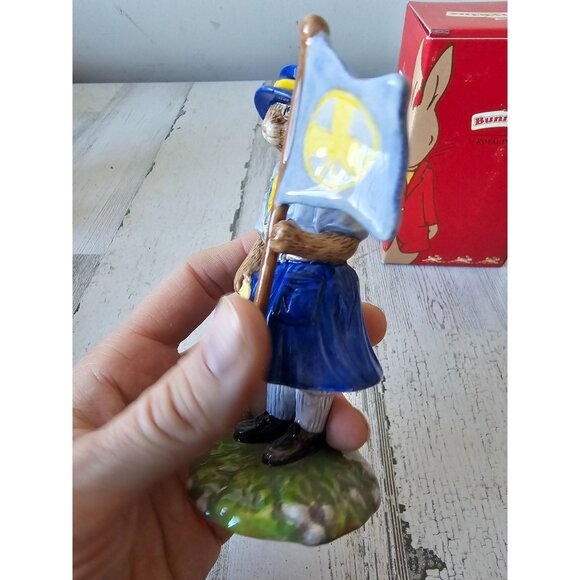 Royal doulton guide leader event bunnykins funny figurine porcelain retired 2083 - Picture 3 of 8